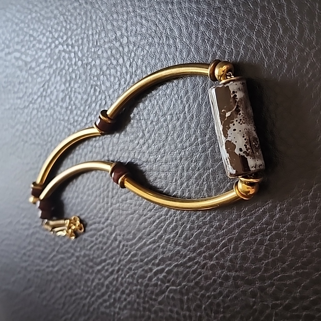 Vtg Necklace